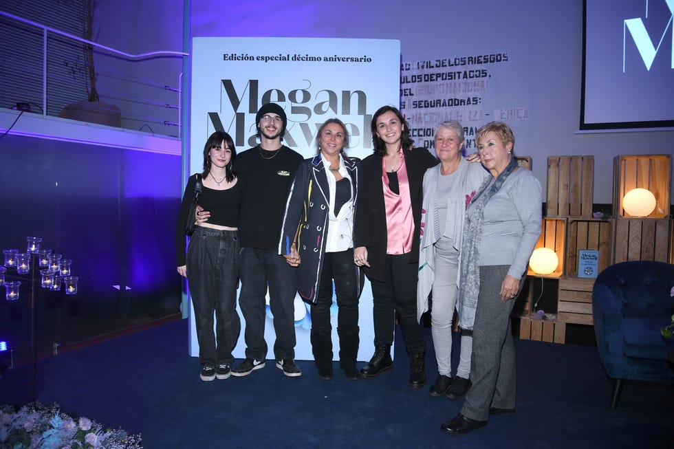 megan maxwell con su familia