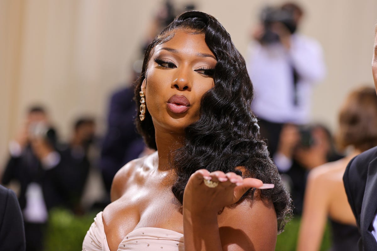 Megan Thee Stallion Nailed the Hair Tinsel Trend a Second Time