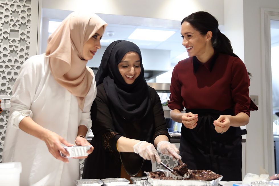 meghan markle the duchess of sussex visits the hubb community kitchen