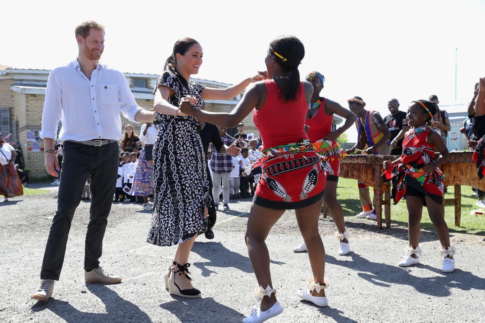 Meghan and Harry Behind the Scenes Day 1 of South Africa Tour