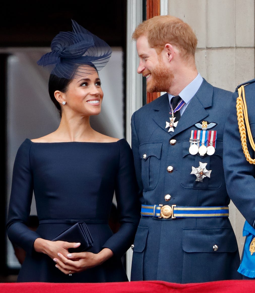 preview for Harry & Meghan Markle WELCOME Baby Girl & Pay Tribute To Diana!