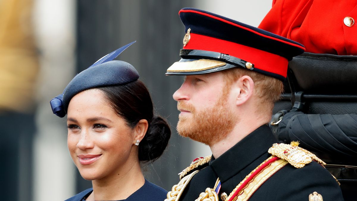 Vorschau für „8 Mal, als Meghan Markle den Stil von Prinzessin Diana imitierte“