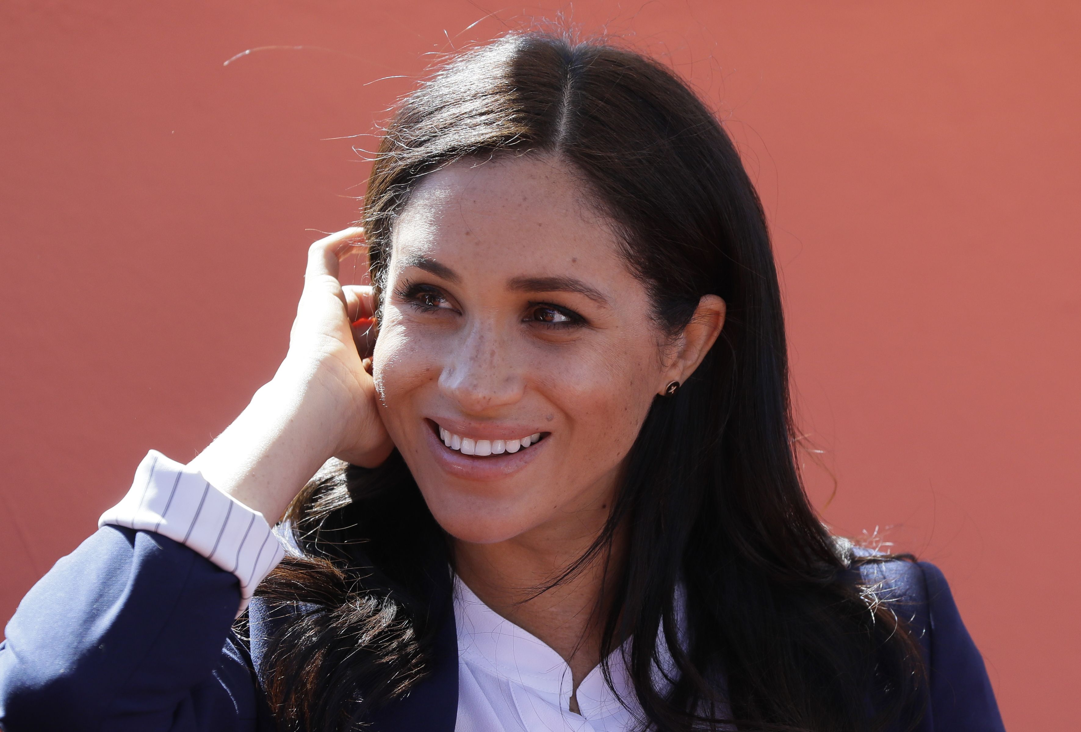Meghan Markle 'Spoke Spanish Perfectly' During Her Homeboy Industries Visit