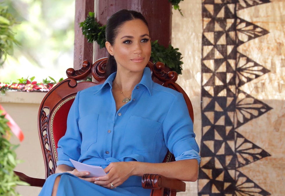 Trucuri de frumusete regala, o fotografie cu Megan Markle care arata treaza