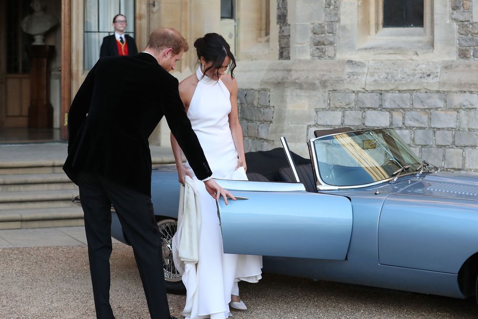 Harry and Meghan drive to evening reception