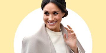 Skin, Chin, Gesture, Smile, Businessperson, Finger, Hand, Neck, Tooth, White-collar worker, 