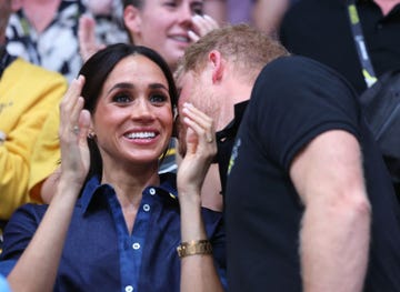 meghan markle abito blu