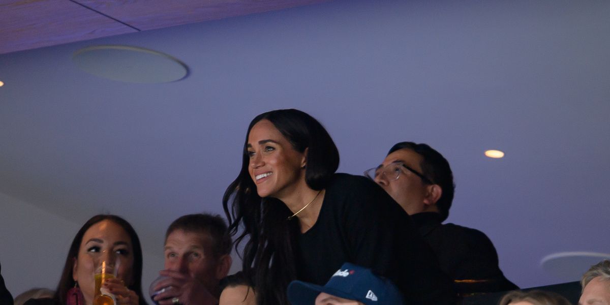 Meghan Markle Offers a Rare Look at Her Sporty Style at a Hockey Game ...