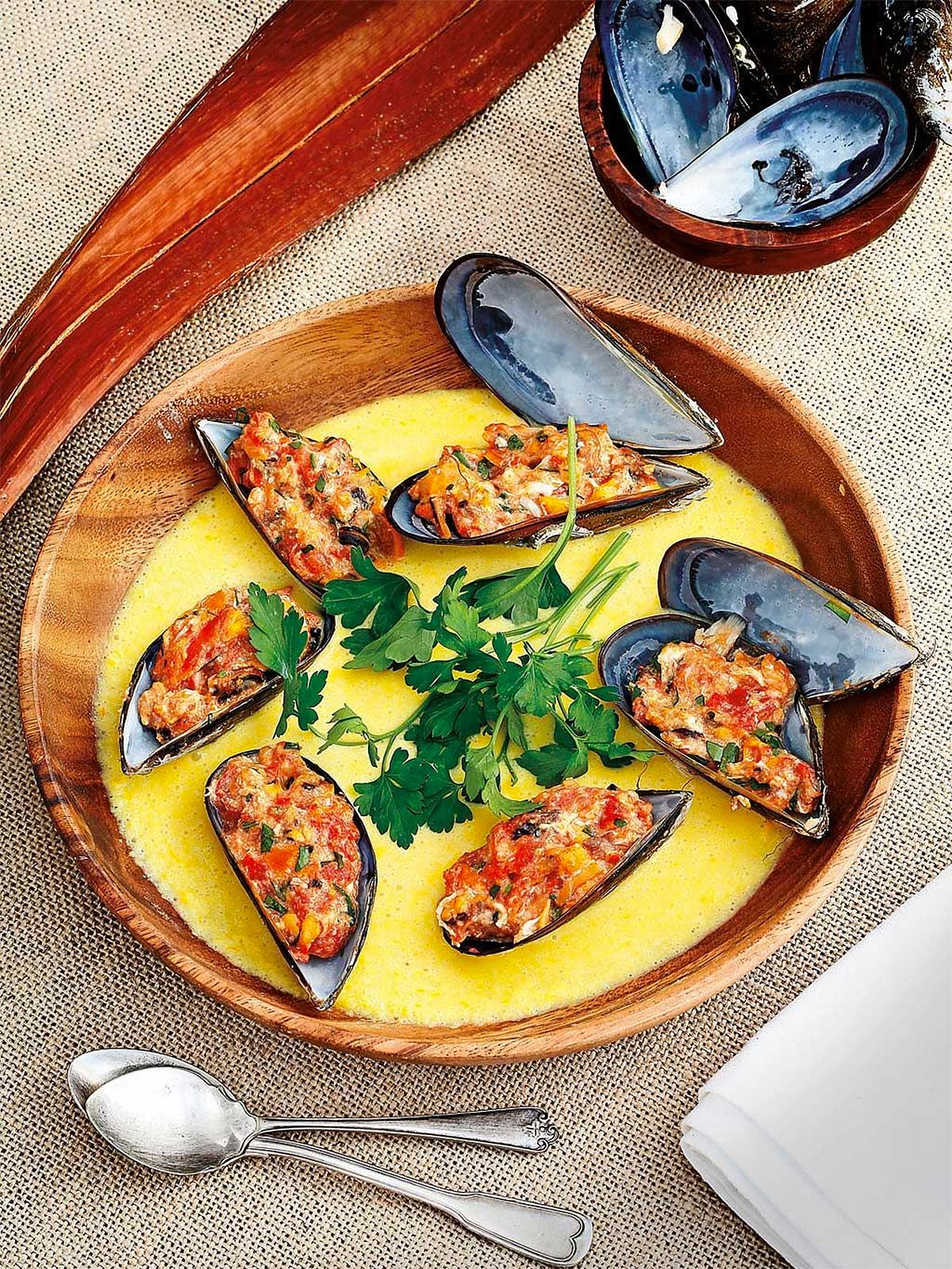 mejillones rellenos en salsa