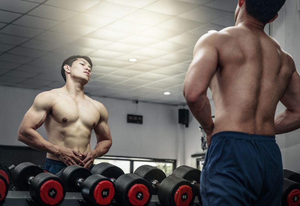 Por qué los hombres van al gym