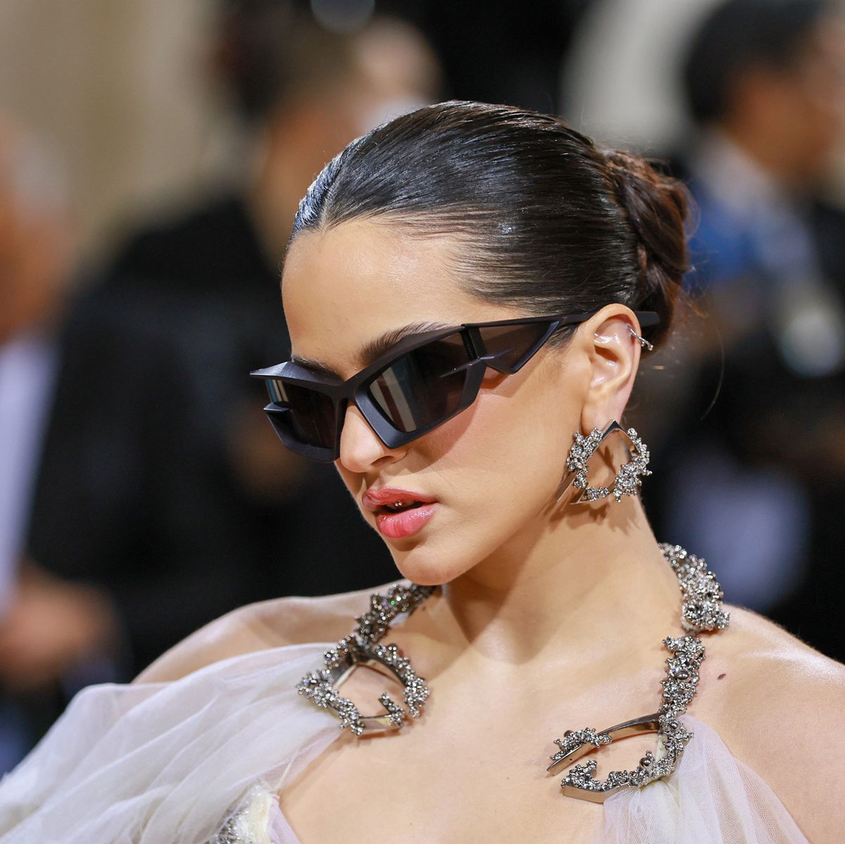 Los modelos de gafas de sol ideales para mujeres de 40 y más