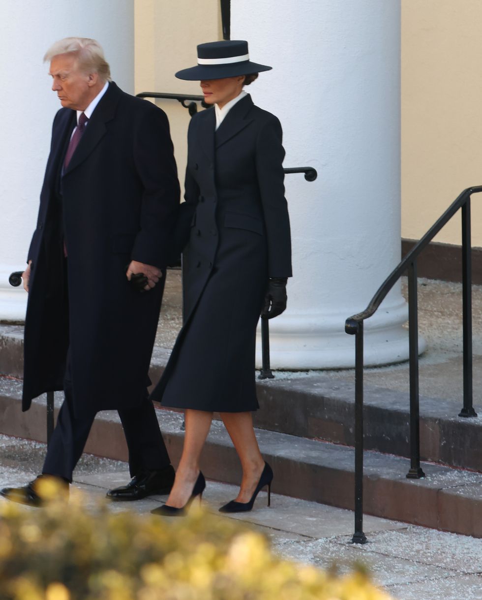 メラニア・トランプ大統領夫人のベストルック196｜ファッション