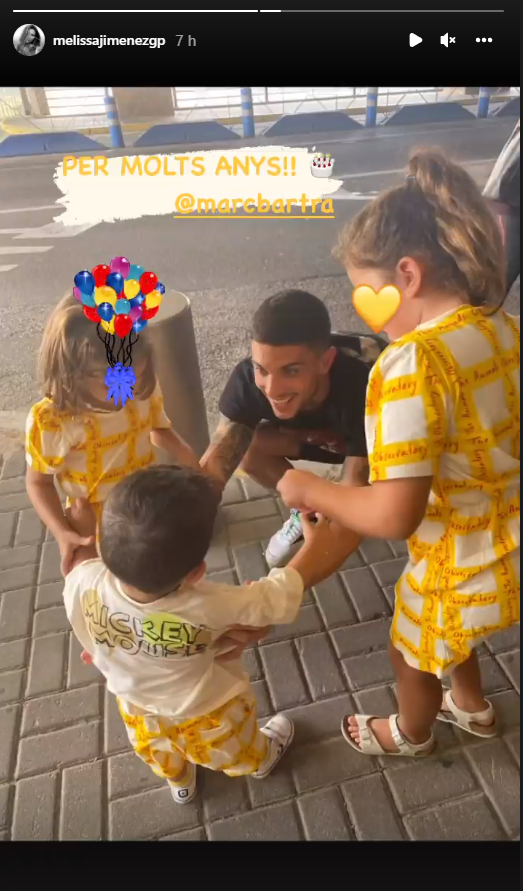 marc bartra con sus hijos