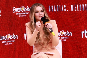melody en la rueda de prensa tras eurovision