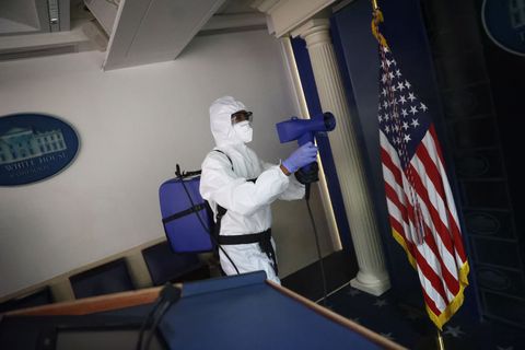 white house staff sanitize press area after coronavirus outbreak