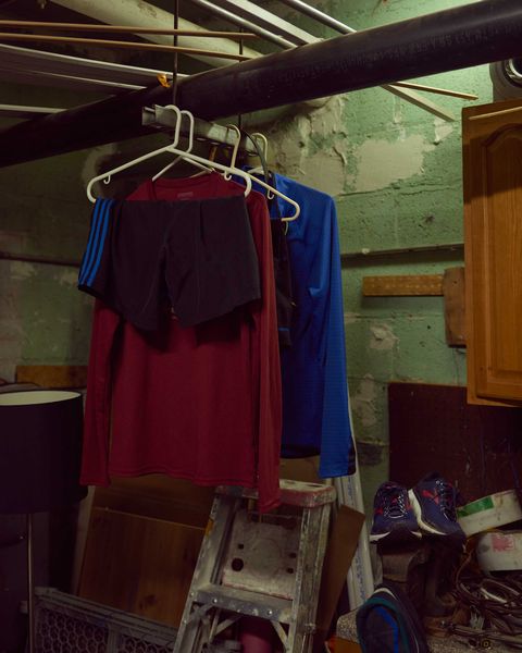 Clothes hanger, Room, 