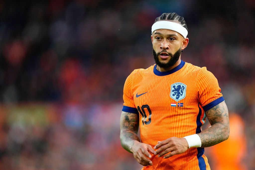 Dragen We Deze Zomer Door Memphis Depay Allemaal Een Zweetband?