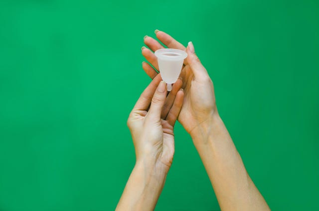 Menstrual Cups Doctors Warn Incorrect Removal May Cause Problems