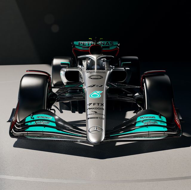 First Images of Mercedes F1 W13; Team Says Car Is '98% New' for 2022
