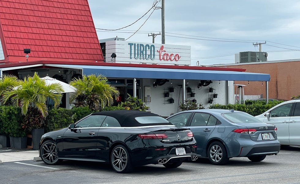 mercedes amg at taco stand