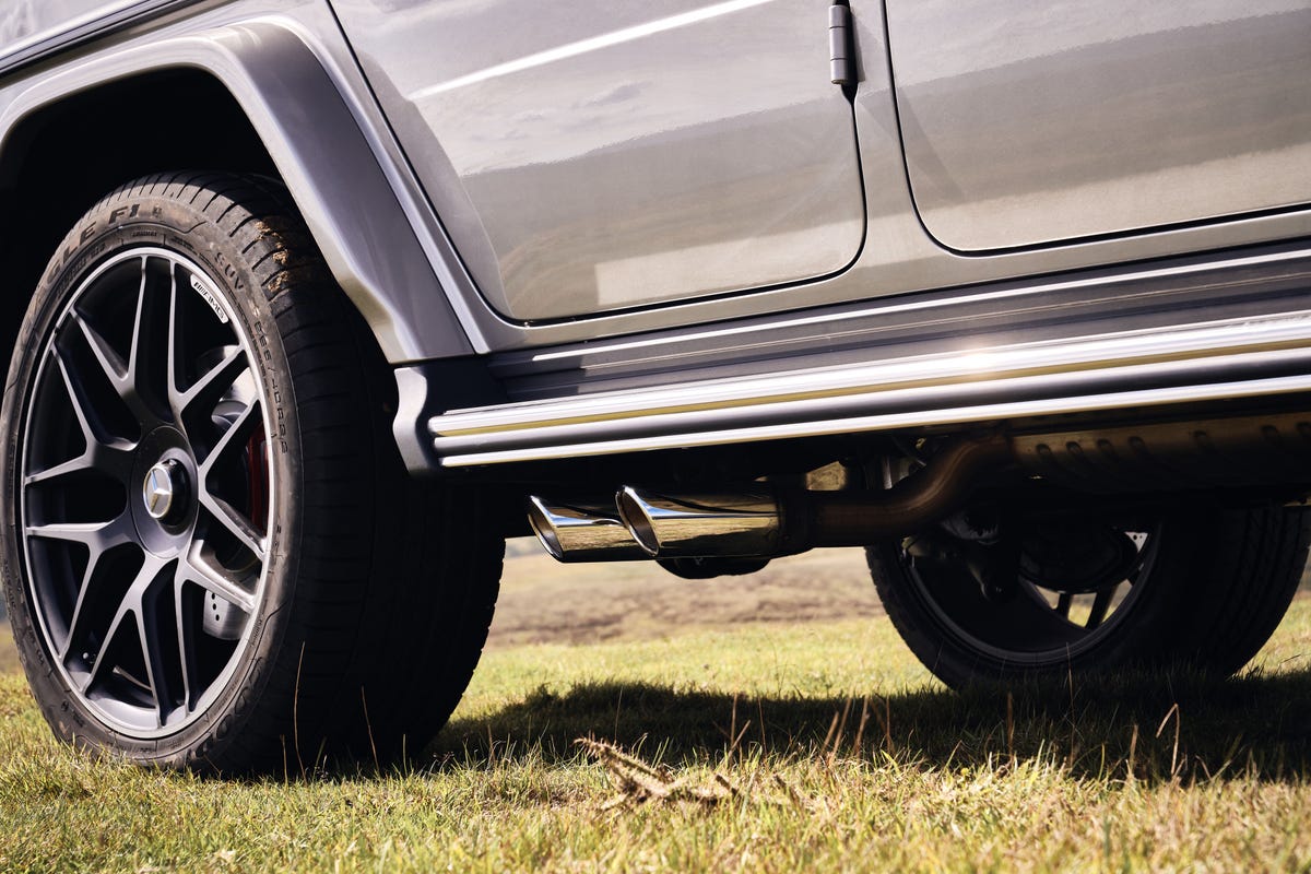 www.caranddriver.com
