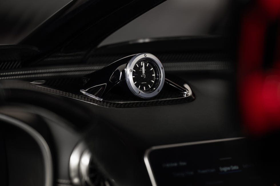 mercedes-amg-purespeed-04-664f8c7c9c94a.jpg