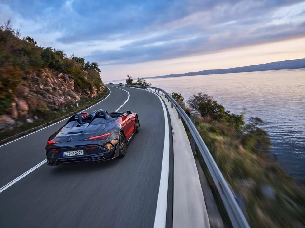 mercedes-amg-purespeed-2-6756bd972d8a4.jpg