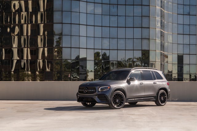 Gallery: 2020 Mercedes-Benz GLB250 4Matic