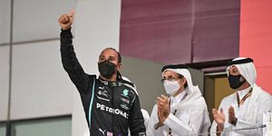 lewis hamilton wins in qatar