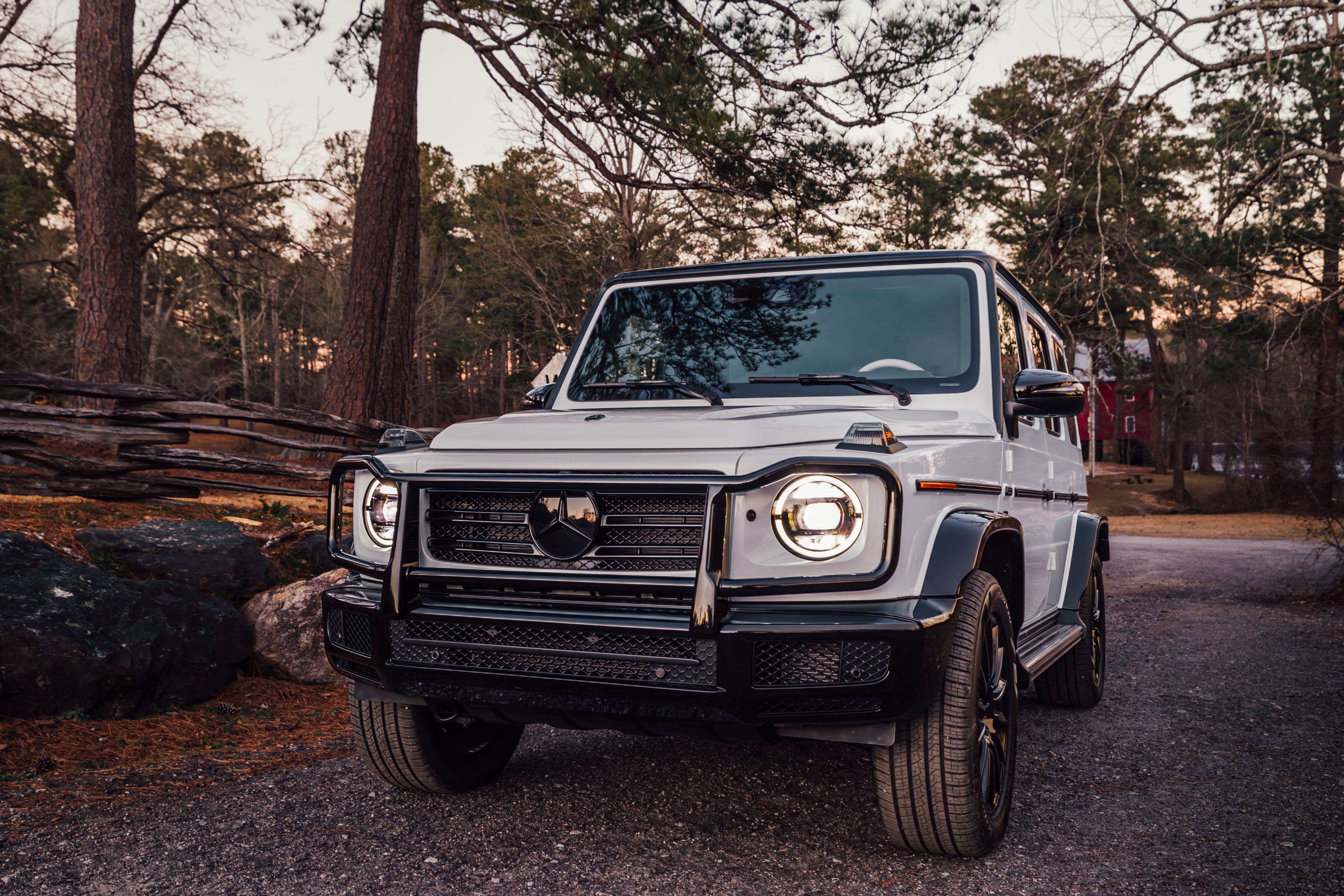 Mercedes-Benz Reveals Special-Edition G-Wagen Edition 550