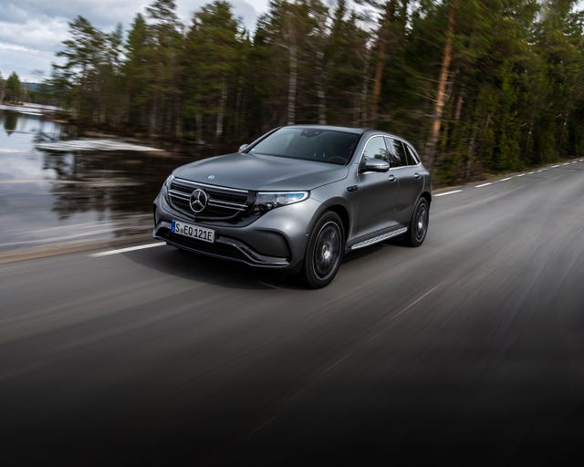 Watch The Mercedes-benz Eqc Electric Car Being Built In Germany