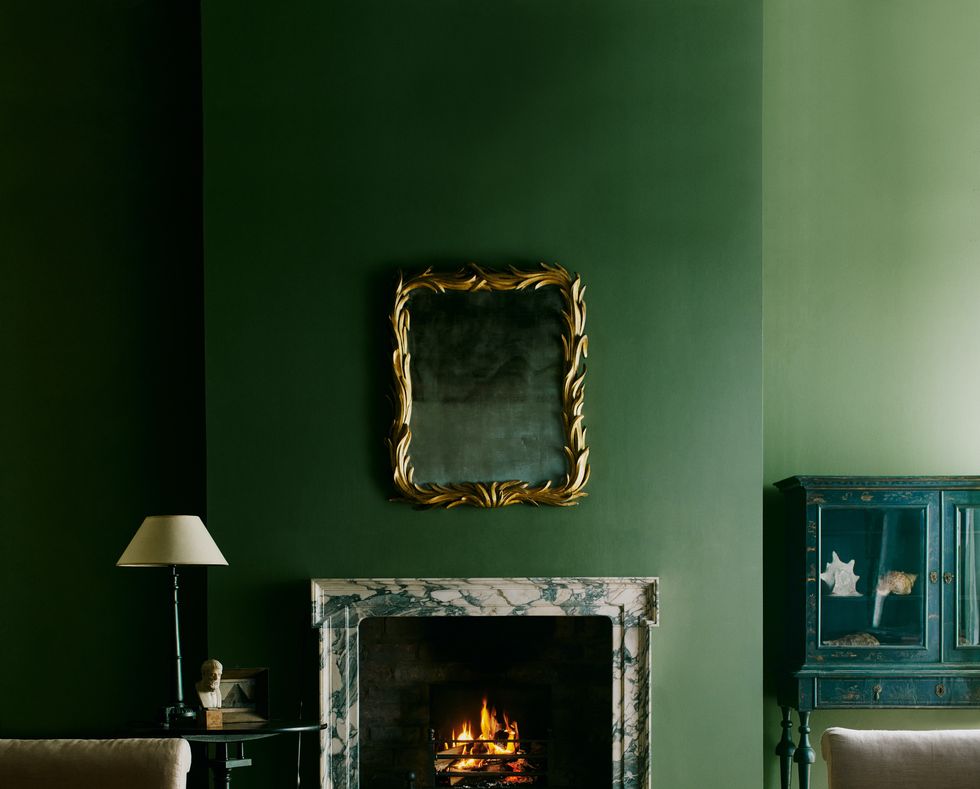 Fireplaces: how to fit them and the best suppliers to buy from