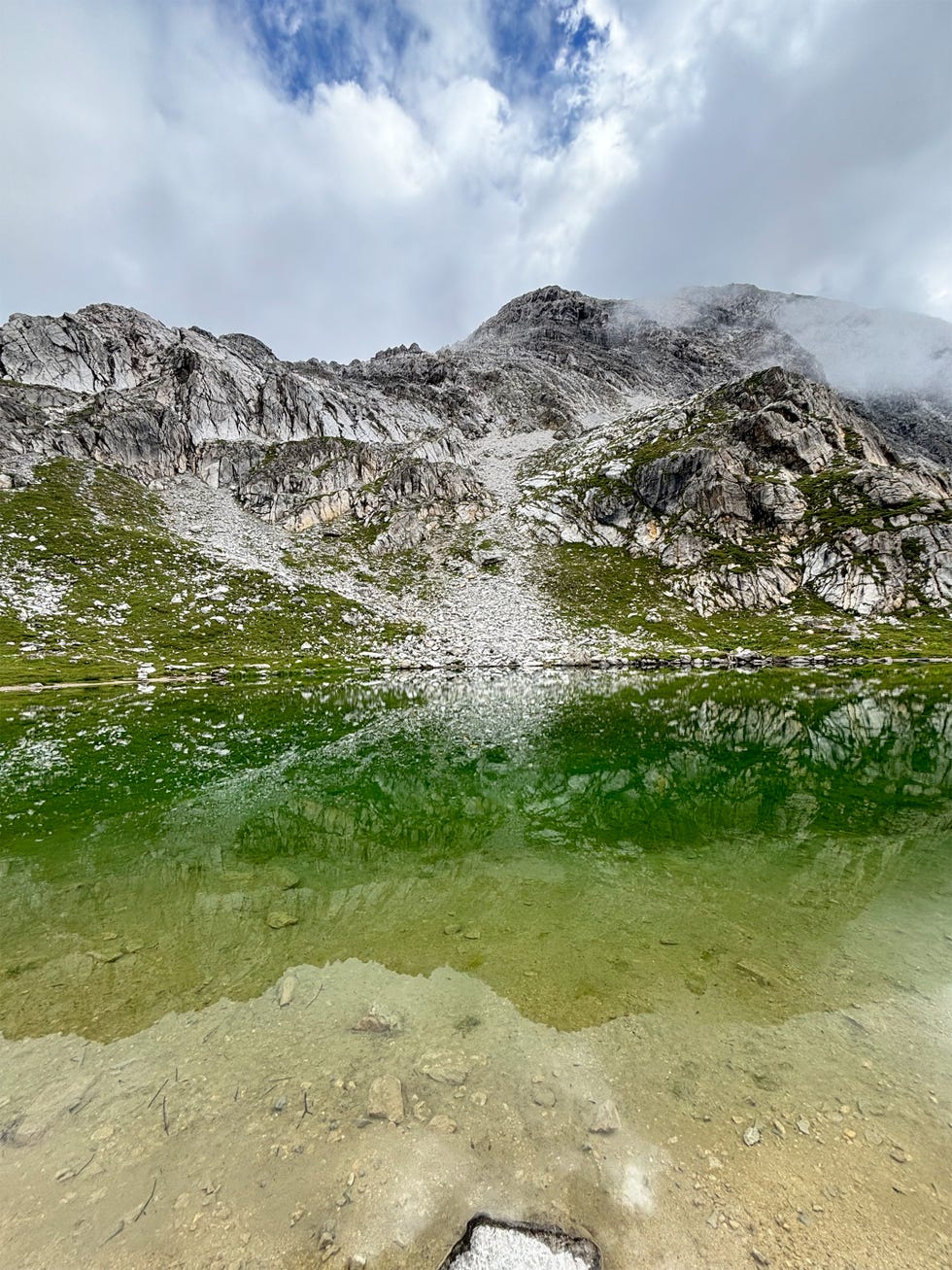 glacier lake near refuge du saut