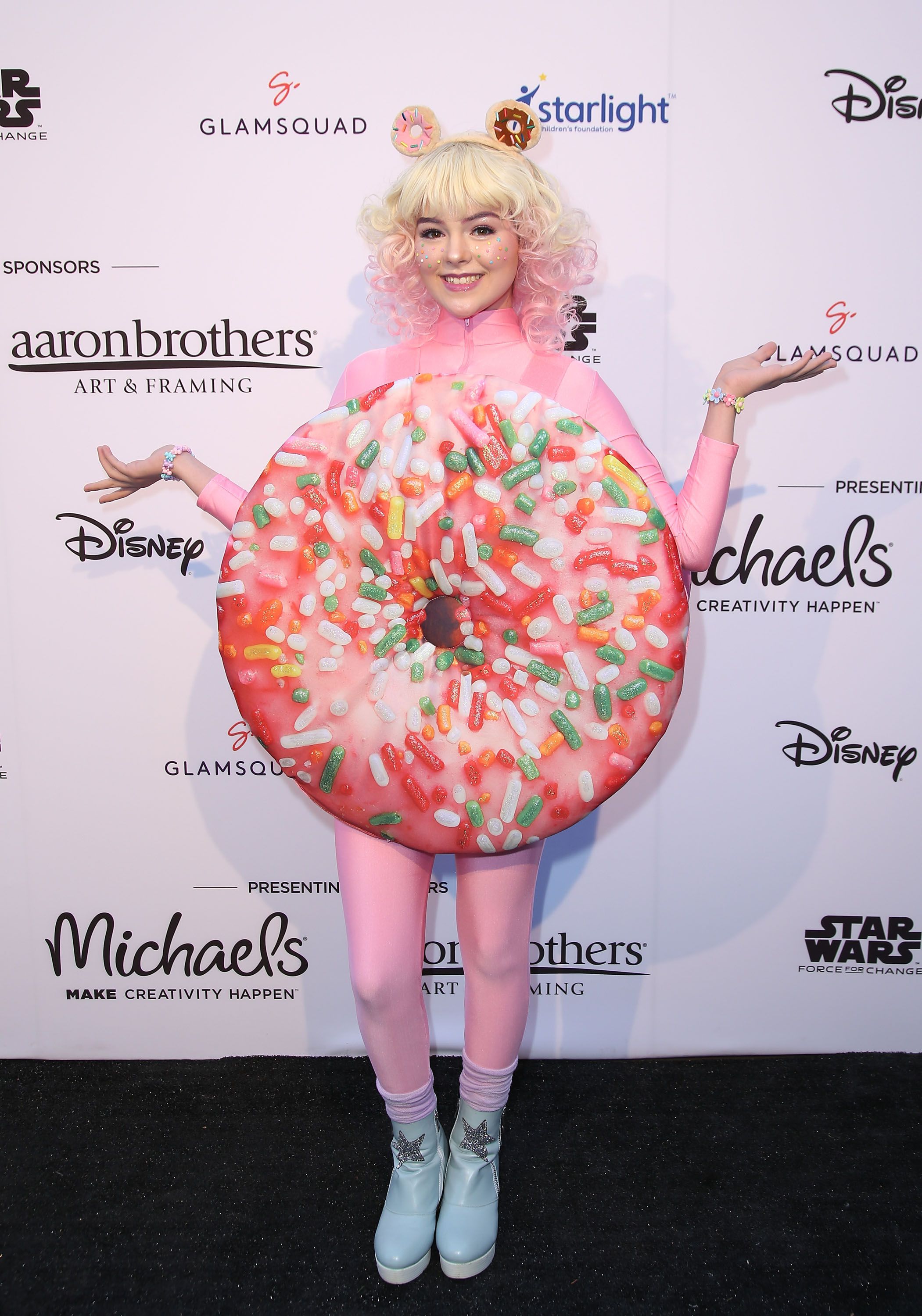 Best and Worst Celebrity Costumes Ever - Celebs Dressed As Food for  Halloween