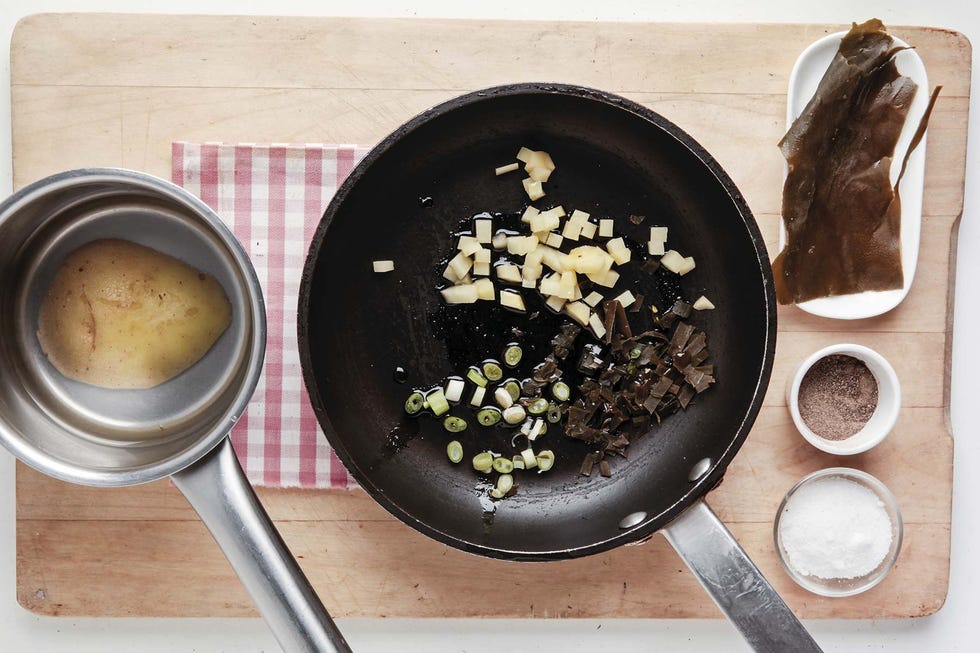 Merluza a la plancha con aceite ahumado