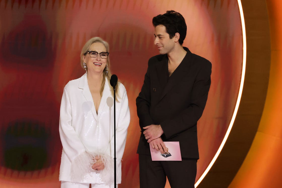 Meryl Streep, a los 74 años, impresionante en los Grammy con un