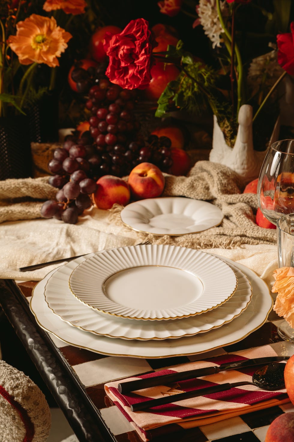 como decorar una mesa en primavera con frutas y flores
