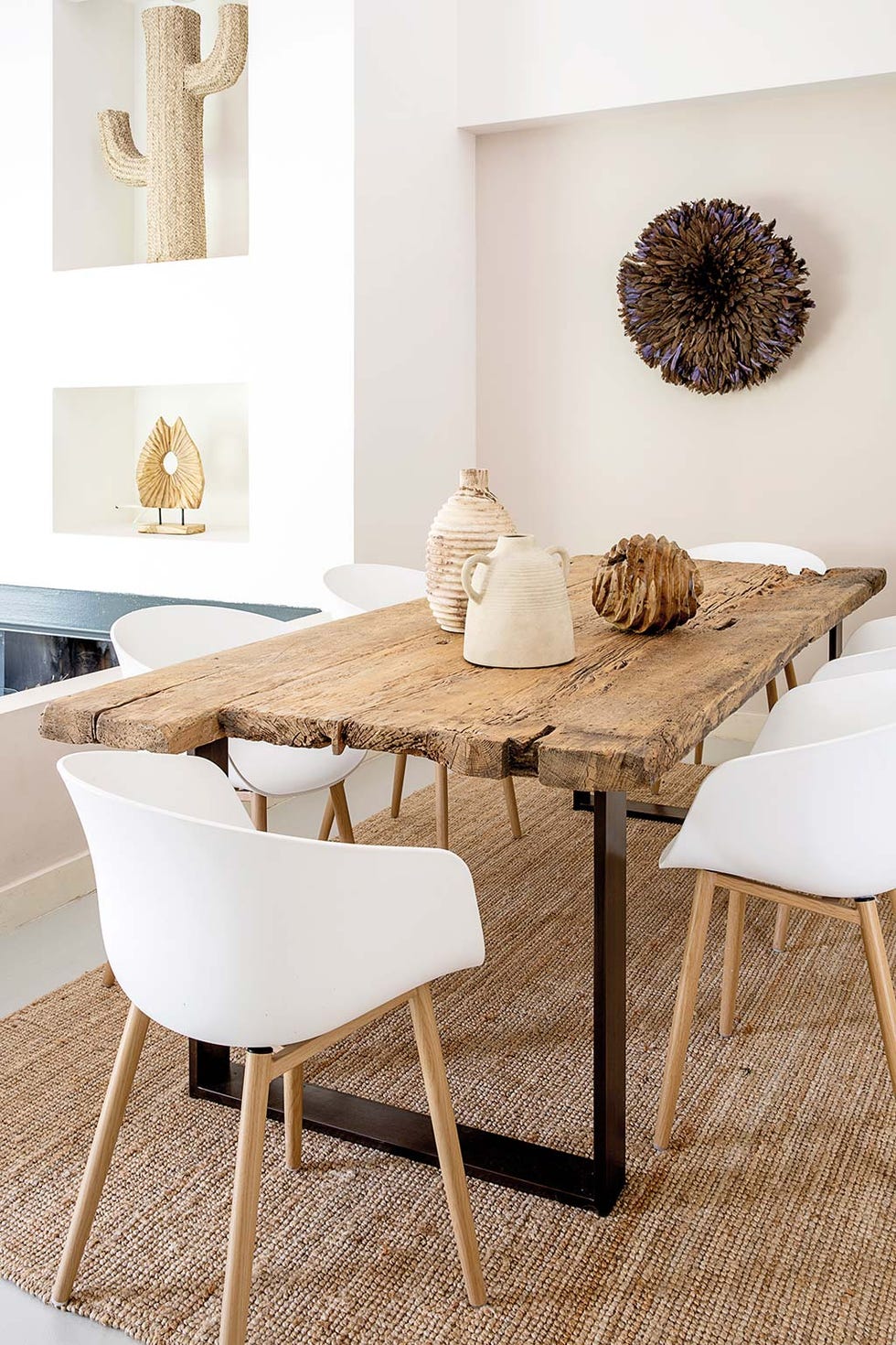 Chalé familiar en Madrid: Mesa de comedor de madera rústica