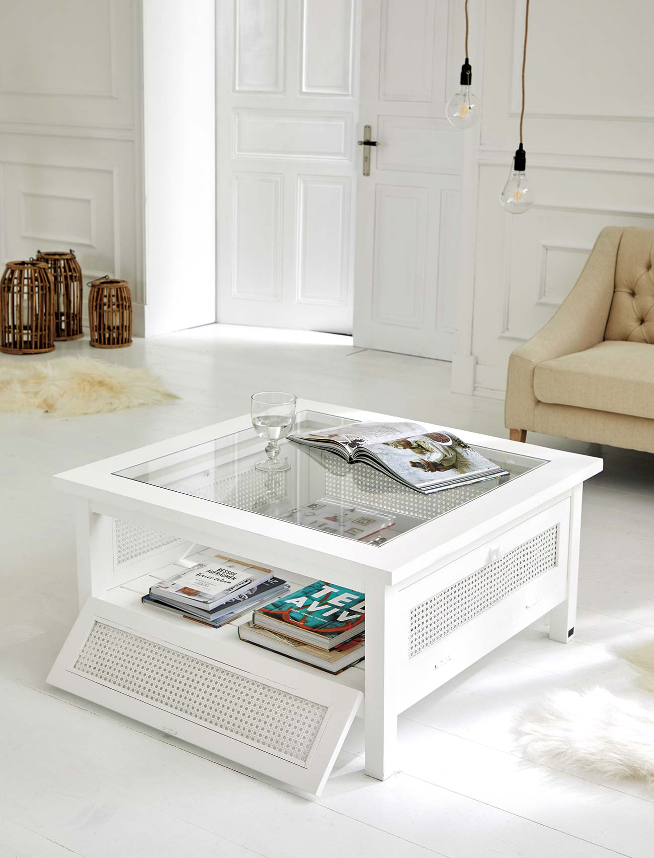 mesa de centro con espacio de almacenaje