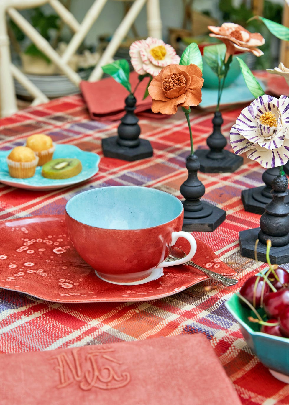 ideas para poner y decorar la mesa un desayuno de otono