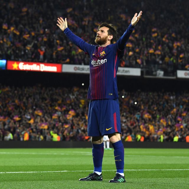 enter caption here during the la liga match between barcelona and real madrid at camp nou on may 6, 2018 in barcelona, spain