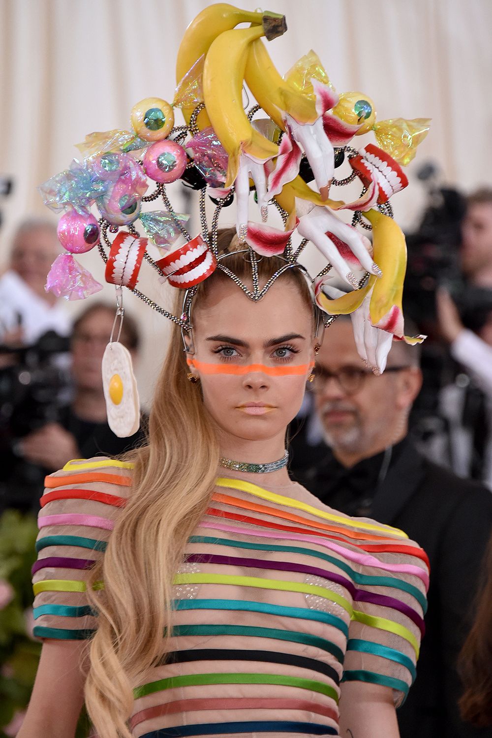 Sophie Turner's glitter hair at the Met Gala 2019