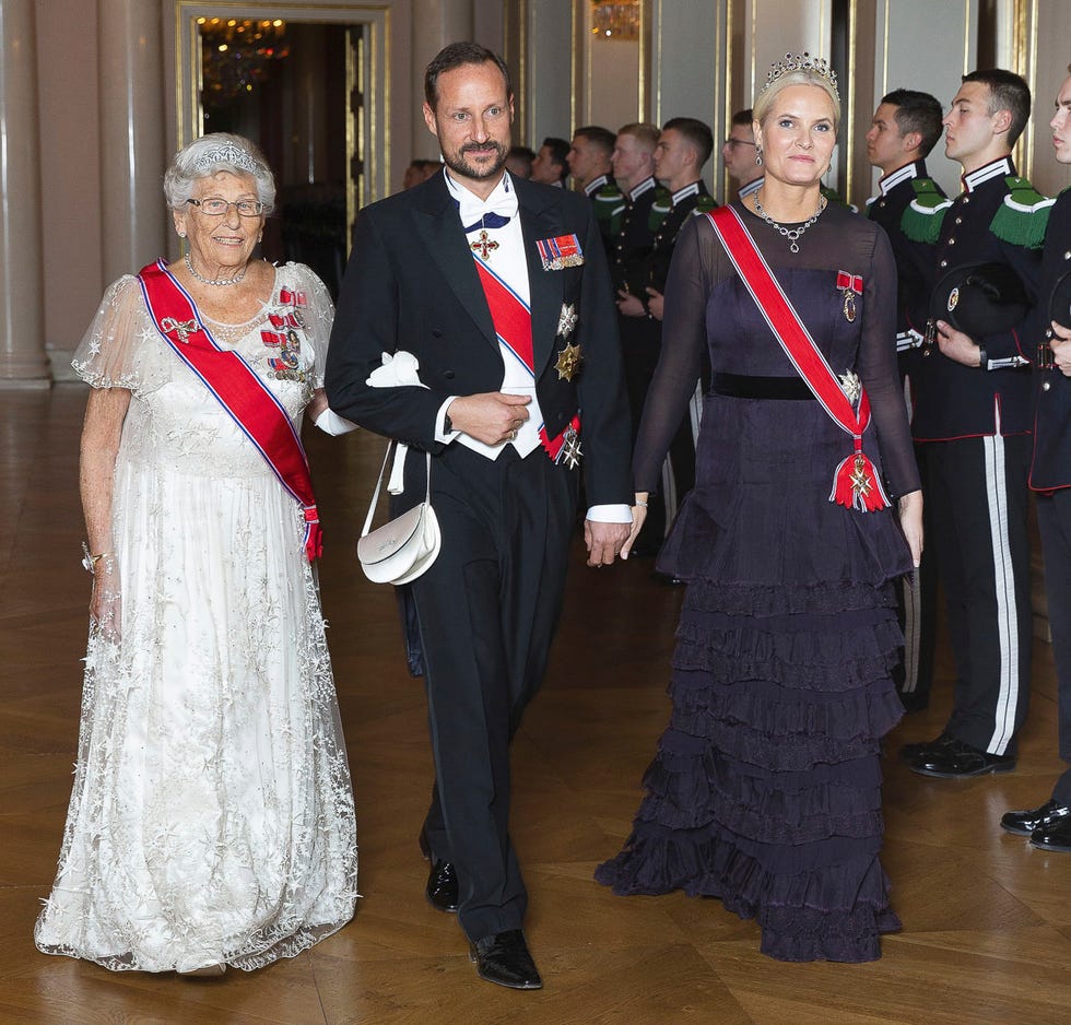 Mette-Marit Hakkon Magnus Astrid Fru Ferner de Noruega