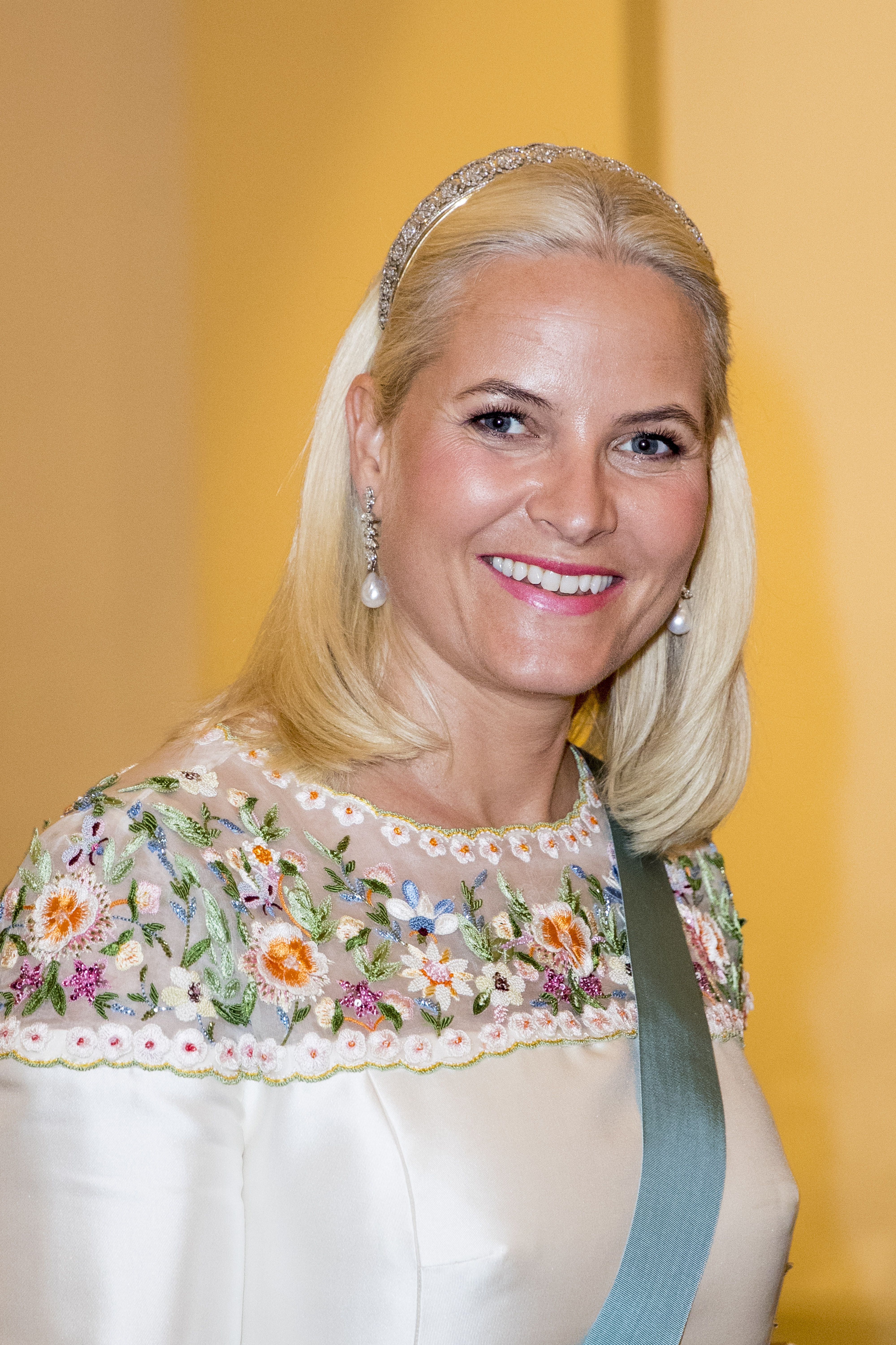 Mette-Marit, la futura reina consorte de Noruega, cumple 45 años