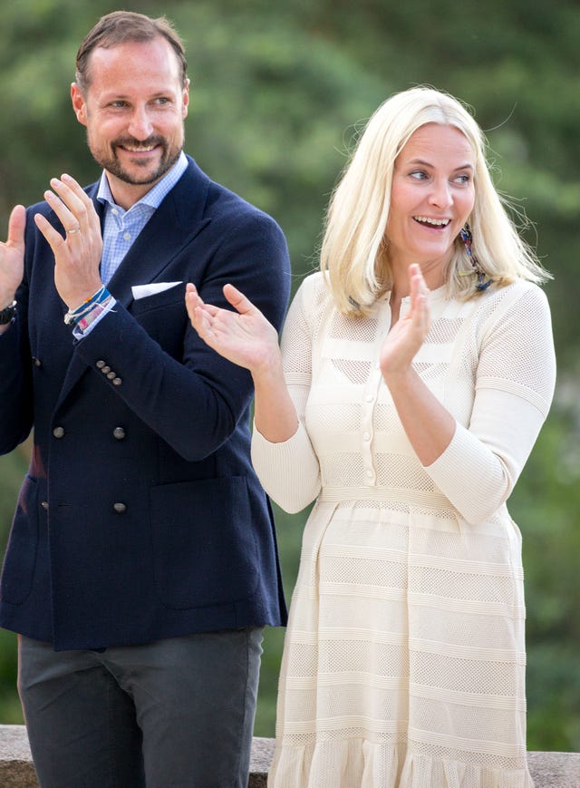 Haakon, Mette-Marit, Príncipes de Noruega, Familia Real Noruega, Mette Marit y Haakon, Principe Haakon