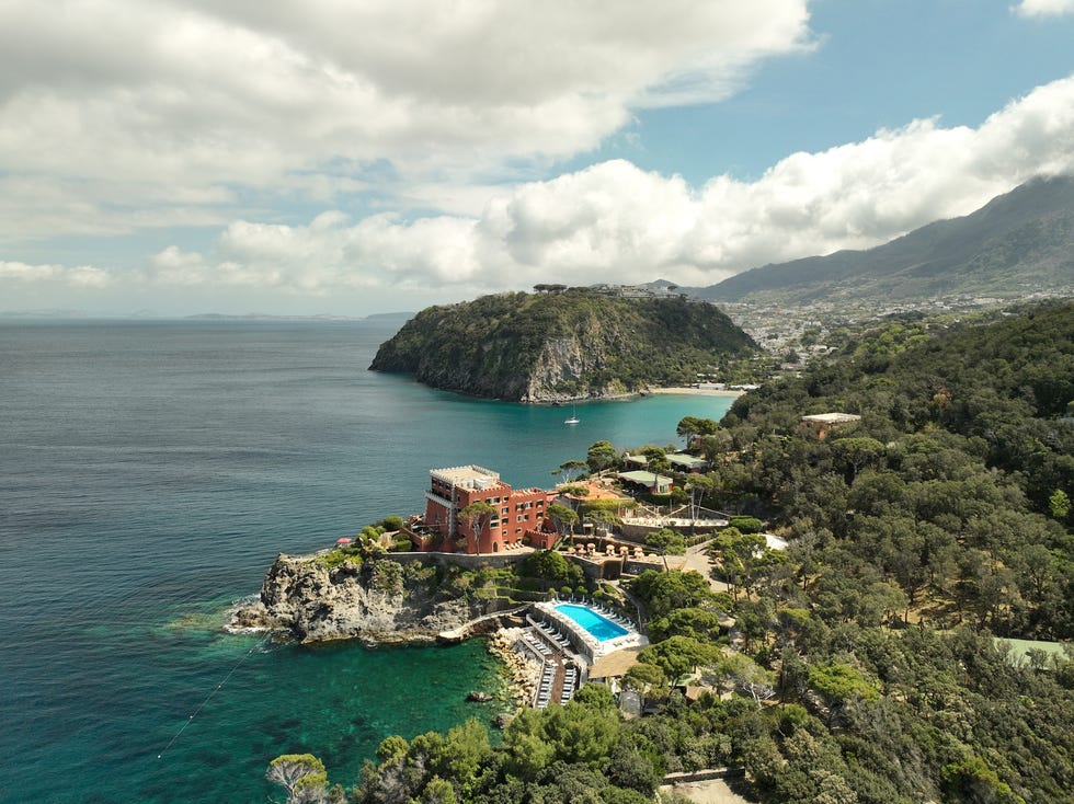 best hotels bazaar