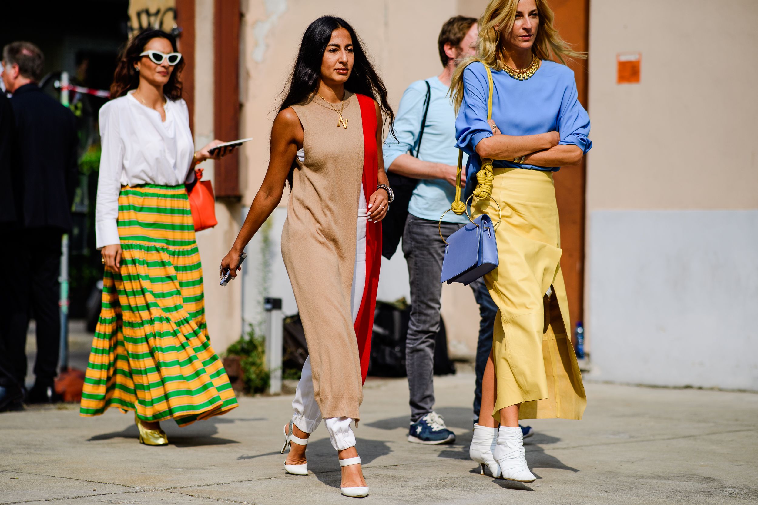 Street Style From Day 1 of Milan Spring 2018