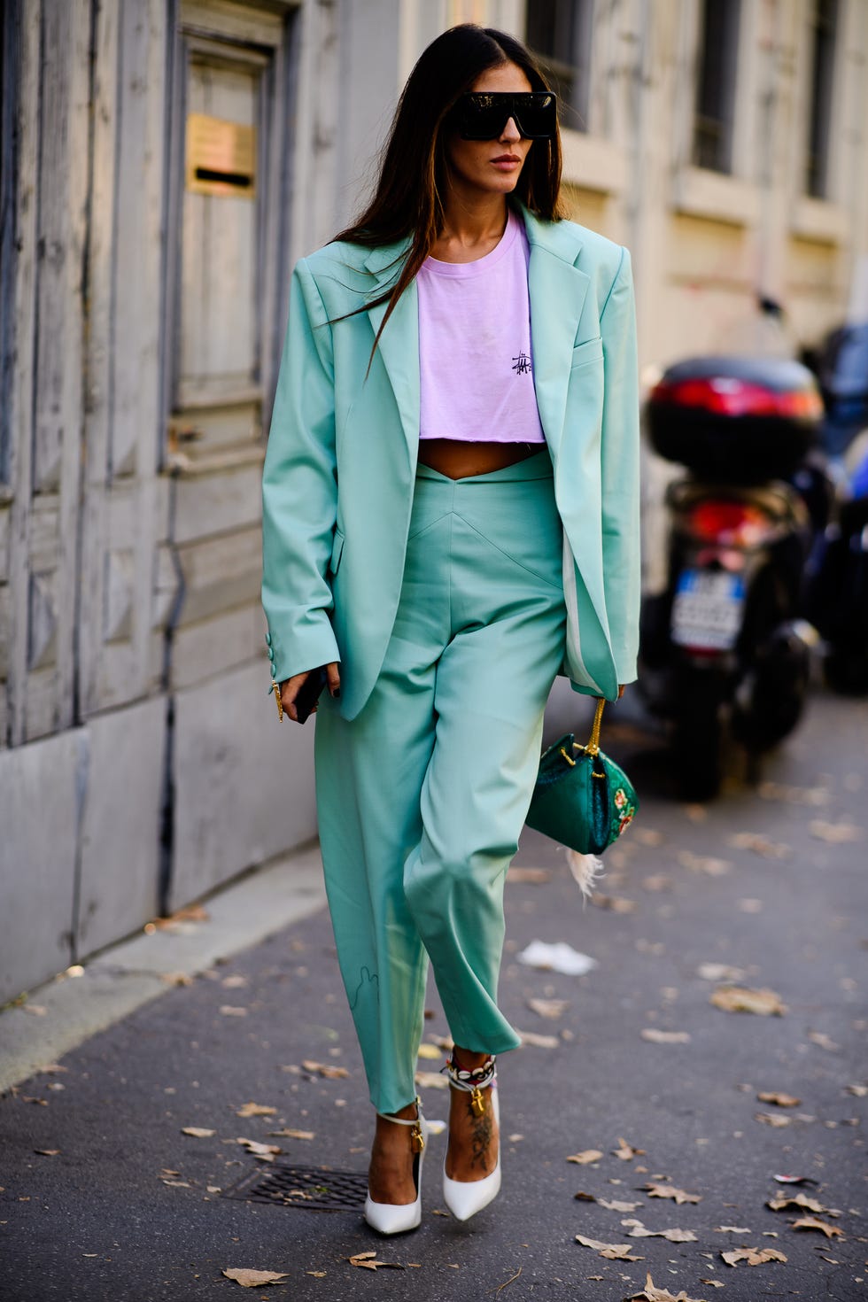 Clothing, Street fashion, Green, Fashion, Turquoise, Snapshot, Pink, Blazer, Outerwear, Pantsuit, 