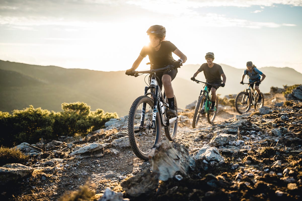 Beginner Mountain Biking Tips From the Pros