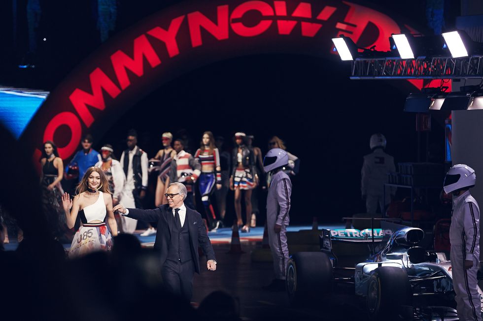Tommy Hilfiger 米蘭時裝週打造賽車場 展現Gigi Hadid聯名系列